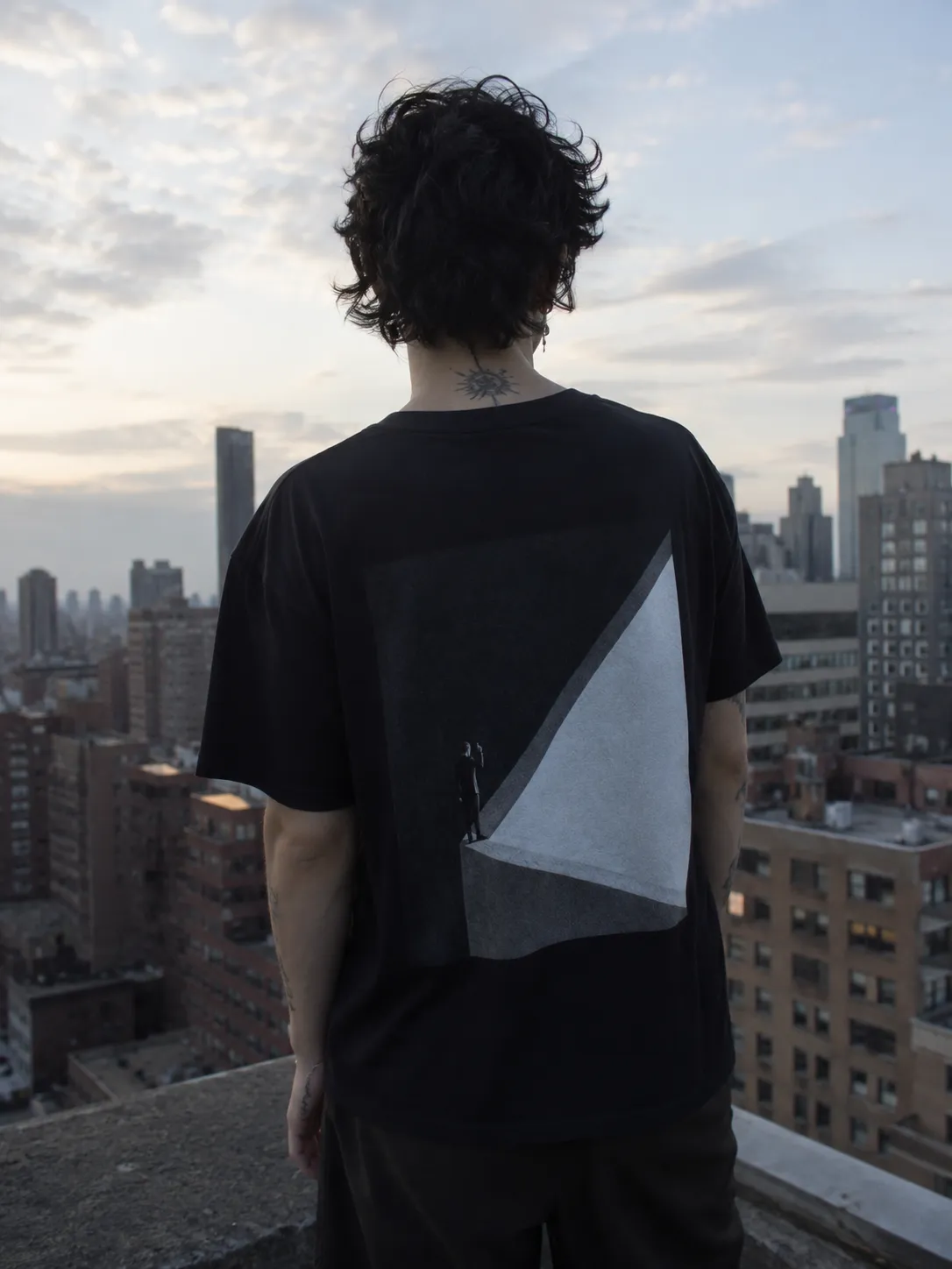 The VERTIGO II tee, second view.