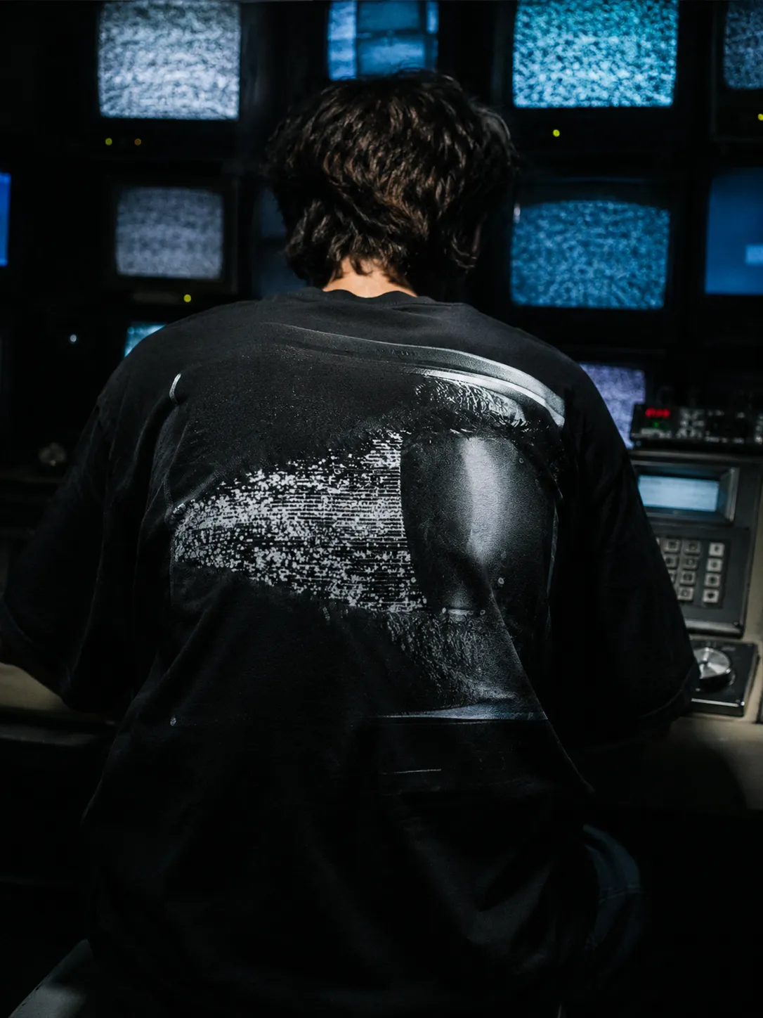The STATIC tee, second view.